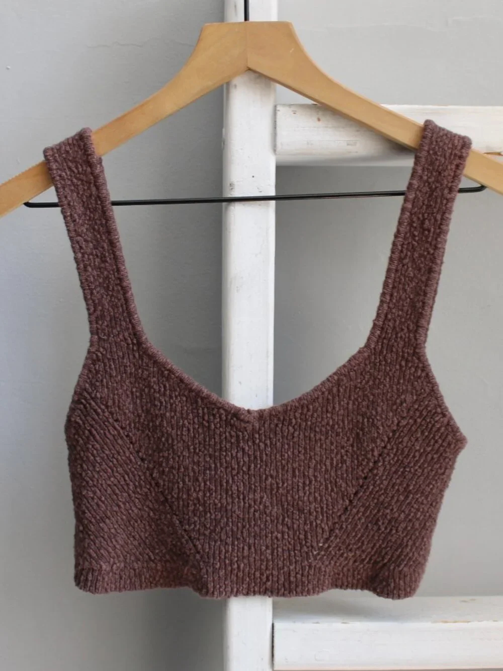 Urban Outfitters Textured Crochet Brown Cropped Tank Top Size Large